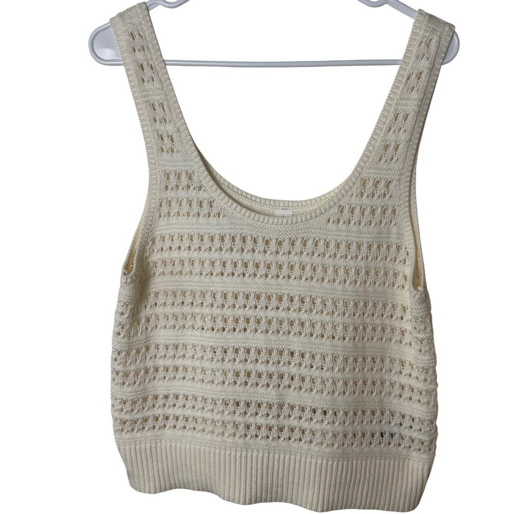 Old Navy Crafted Tank Women L Cream Crochet Knit Scoop‎ Neck balletcore layer